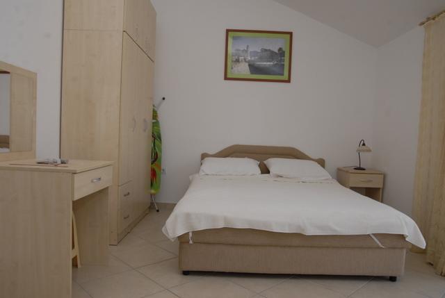 Apartment Dosljak Tivat