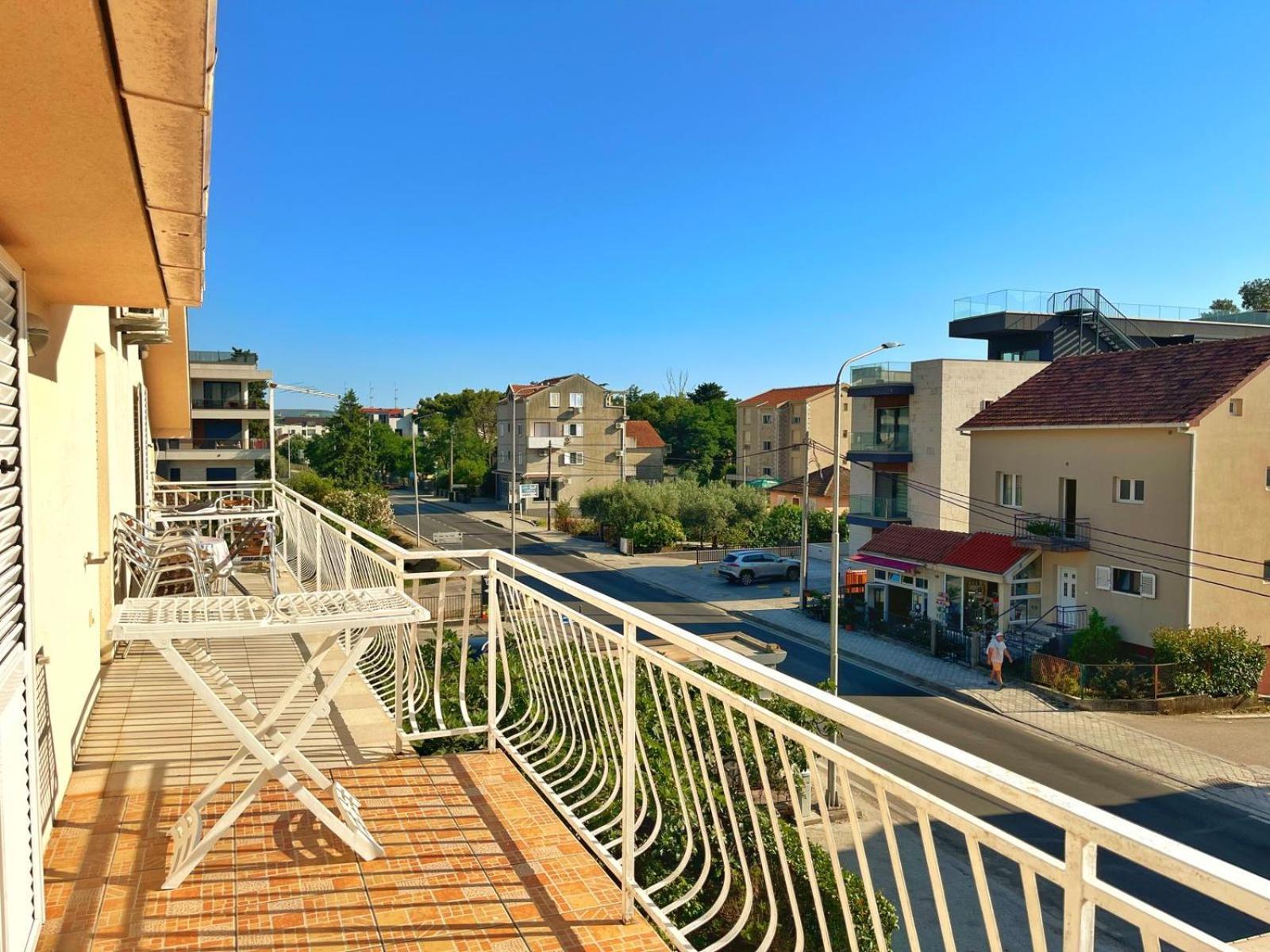 Apartment Dosljak Tivat